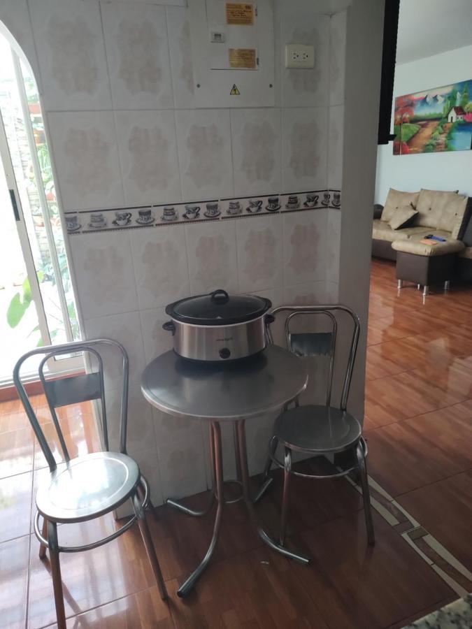 Noras Homestay Laureles Medellín Kültér fotó